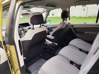 Citroen C4 Grand Picasso - 10