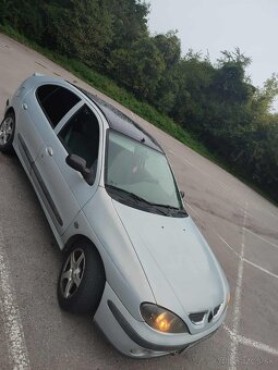 Renault Megane - 10