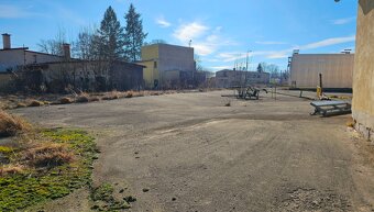 Priemyselný prevádzkový areál na predaj - 10