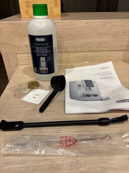 Kávovar DeLonghi Dinamica - 10