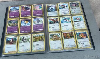 Pokémon karty 800 kusov - 10