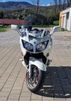 Yamaha Fjr 1300 - 10