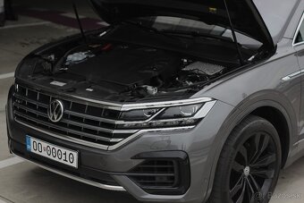 Volkswagen Touareg 3.0 TDI V6 R-Line 4Motion - 10