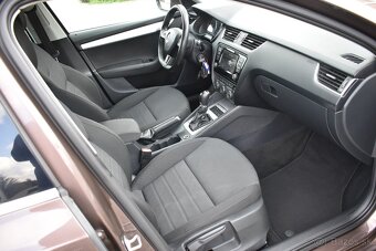 Škoda Octavia Combi 1.6 TDI 110k Style DSG - 10