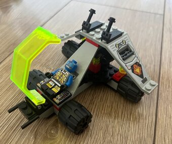 Lego UFO - 10
