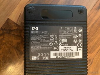 Docking station HP HSTNN-I11X + napajaci adapter 90W a 230W - 10