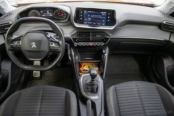 Peugeot 2008 1.2 PureTech 100 Active, 74kW, M6, 5d. - 10