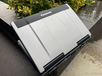 odolný, vojenský notebook PANASONIC CF-53 - 17h batéria - 10
