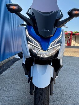Honda Forza 300 2019 - 10