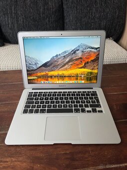 Apple MacBook Air 13 Early 2011 Core i-5 - 10
