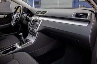 Volkswagen Passat 1.6 TDI 77kW MT/6 - 10