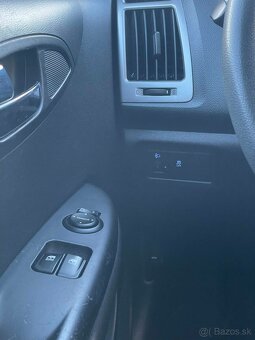 Hyundai i20 1.2i 16V Comfort - 10