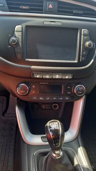 Kia Ceed SW 1.6 crdi 96 000 km - 10