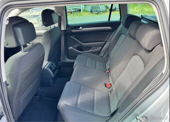 Volkswagen Passat Variant 2.0 TDI EVO Business DSG - 10
