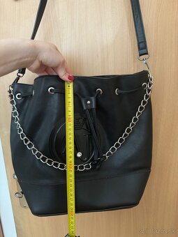 Armani Jeans čierna vaková kabelka - 10