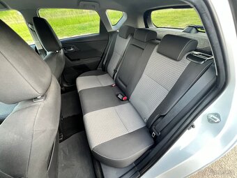 PREDAM TOYOTU AURIS 1,6 97kw 2017 - 10