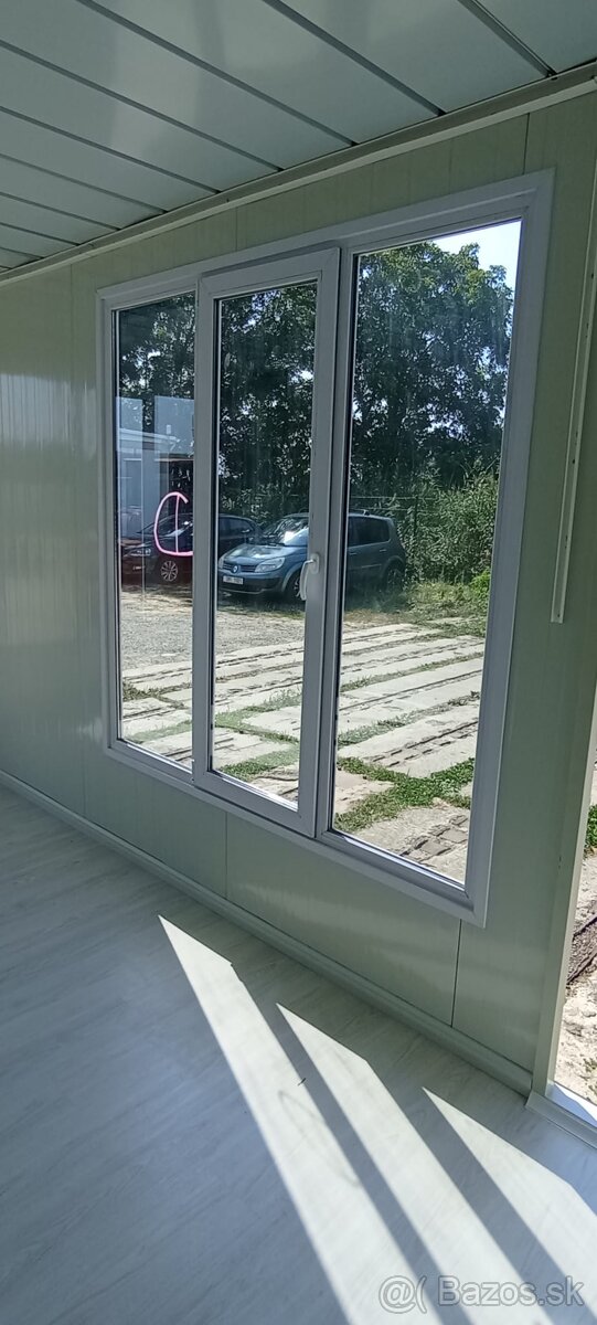 Obytný kontajner o rozměru 3 x 7 m - 11