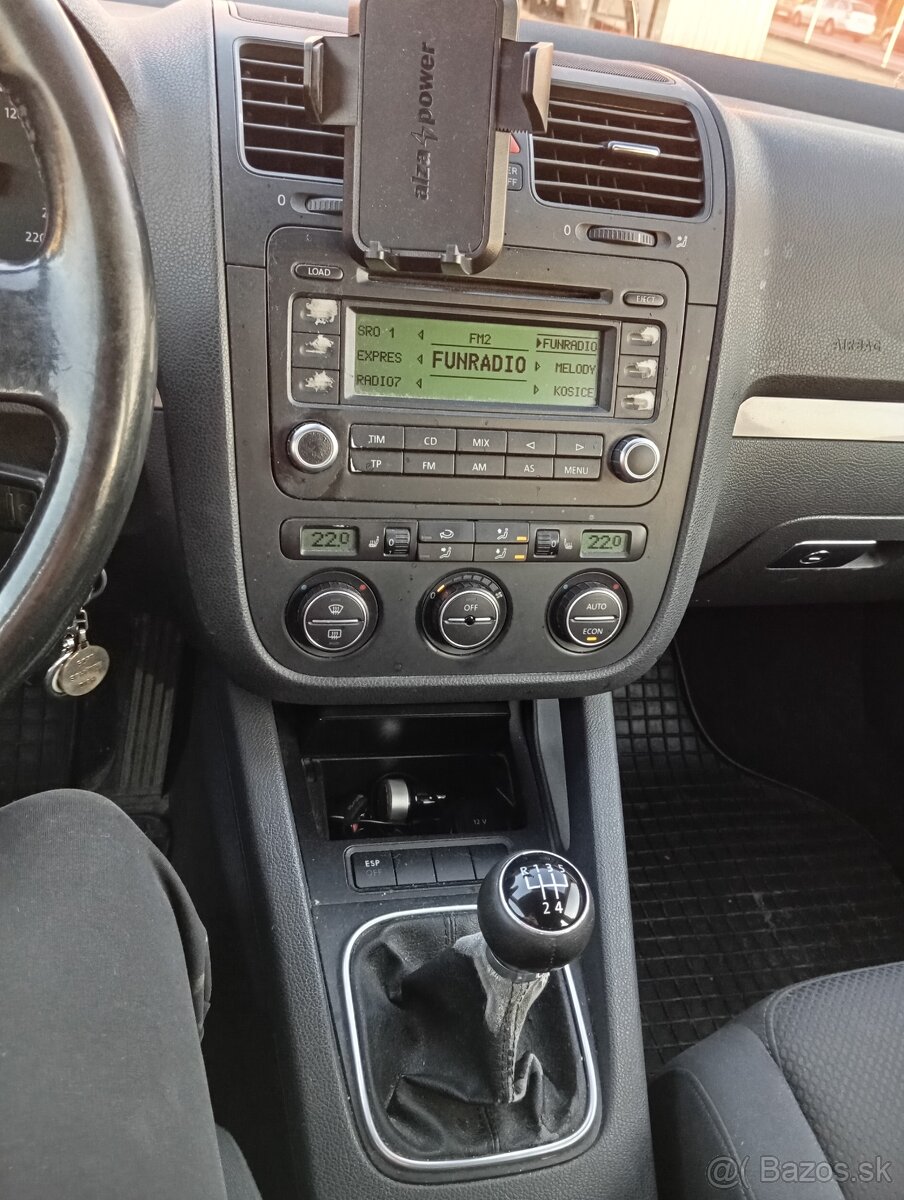 VW GOLF 5 na predaj - 11