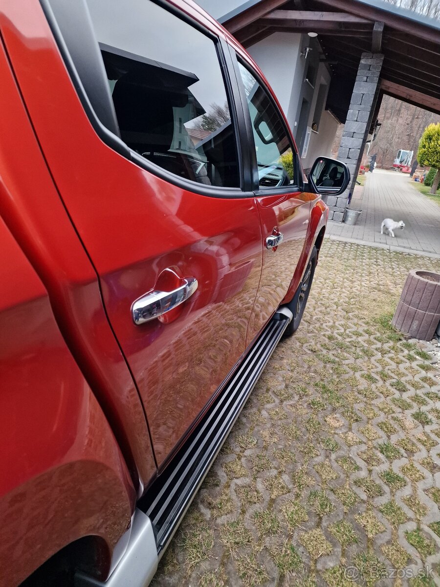 Mitsubishi L200 - 11