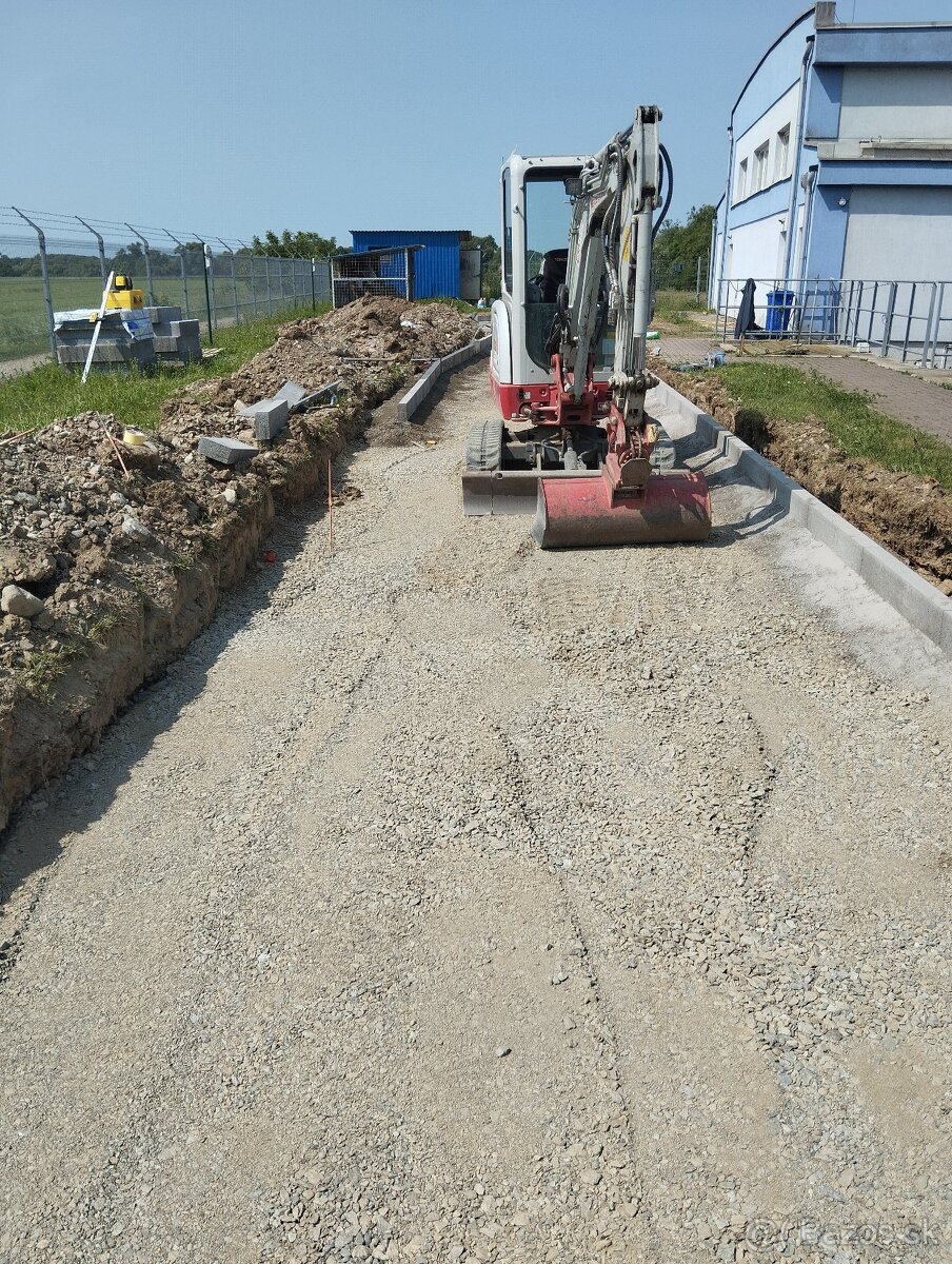 Minibager - vykopové práce - 11