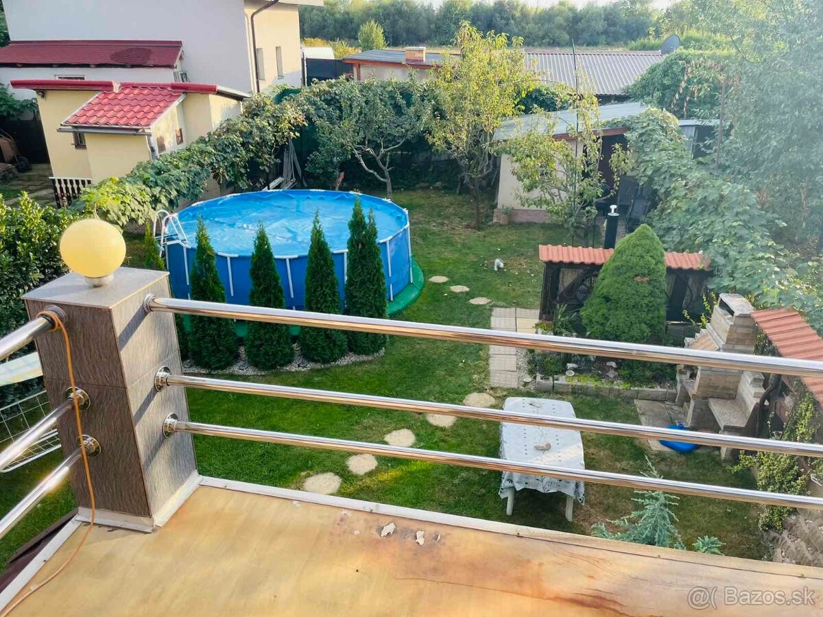 Na predaj veľmi pekná chata na celoročné bývanie -Geča - 11