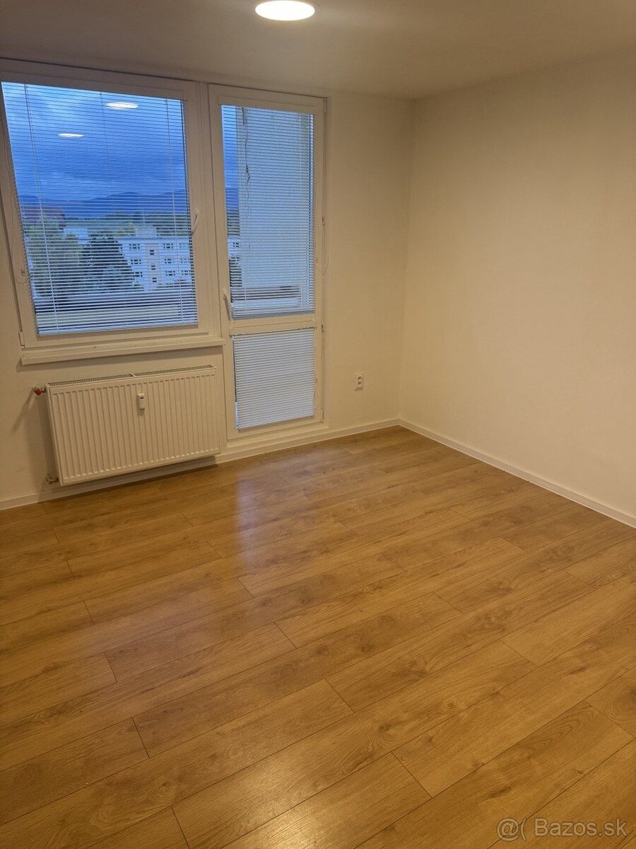 Na prenájom prerobená garsónka Žiar nad Hronom - 11