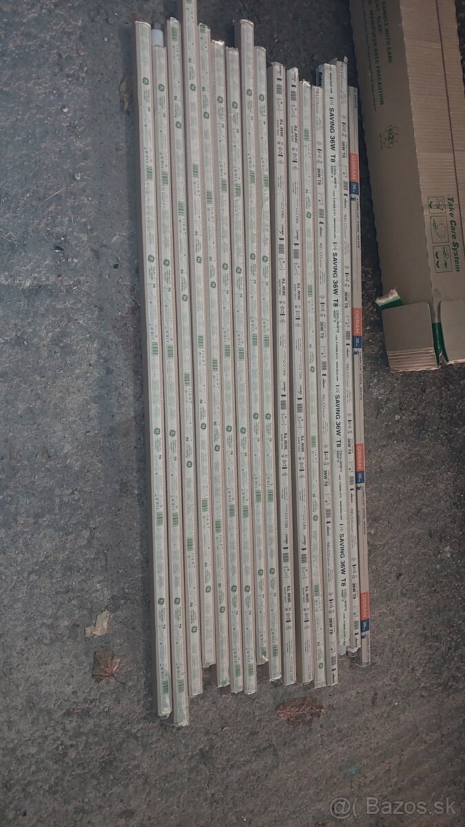 Neonove lampy zabalene - 11