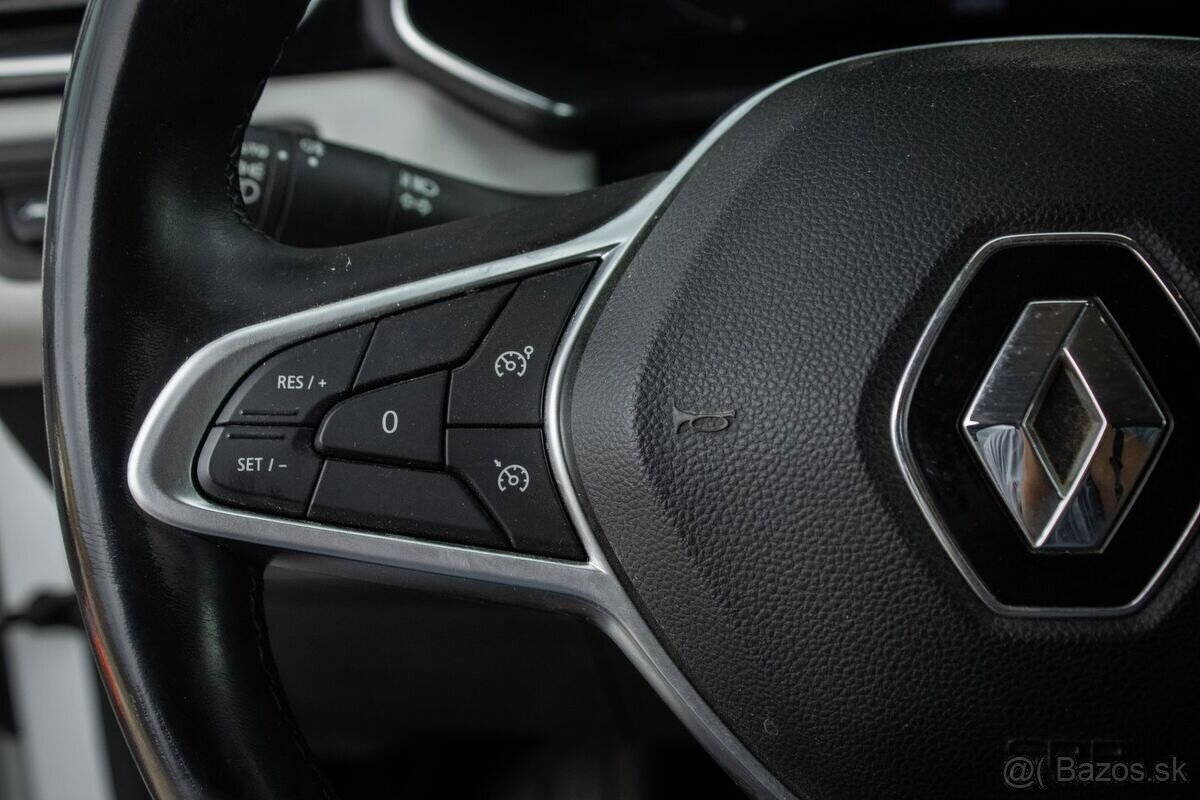 Renault Captur E-Tech PHEV Intens, 68kW, A6 - 11