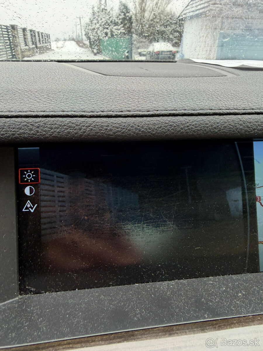 BMW 730D LONG 170kW – max. výbava, po servisu - 11