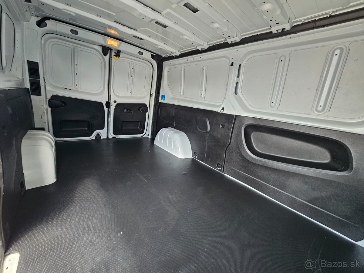 Renault Trafic Long L2H1 1.6dCi/120hp - 2019 - 11