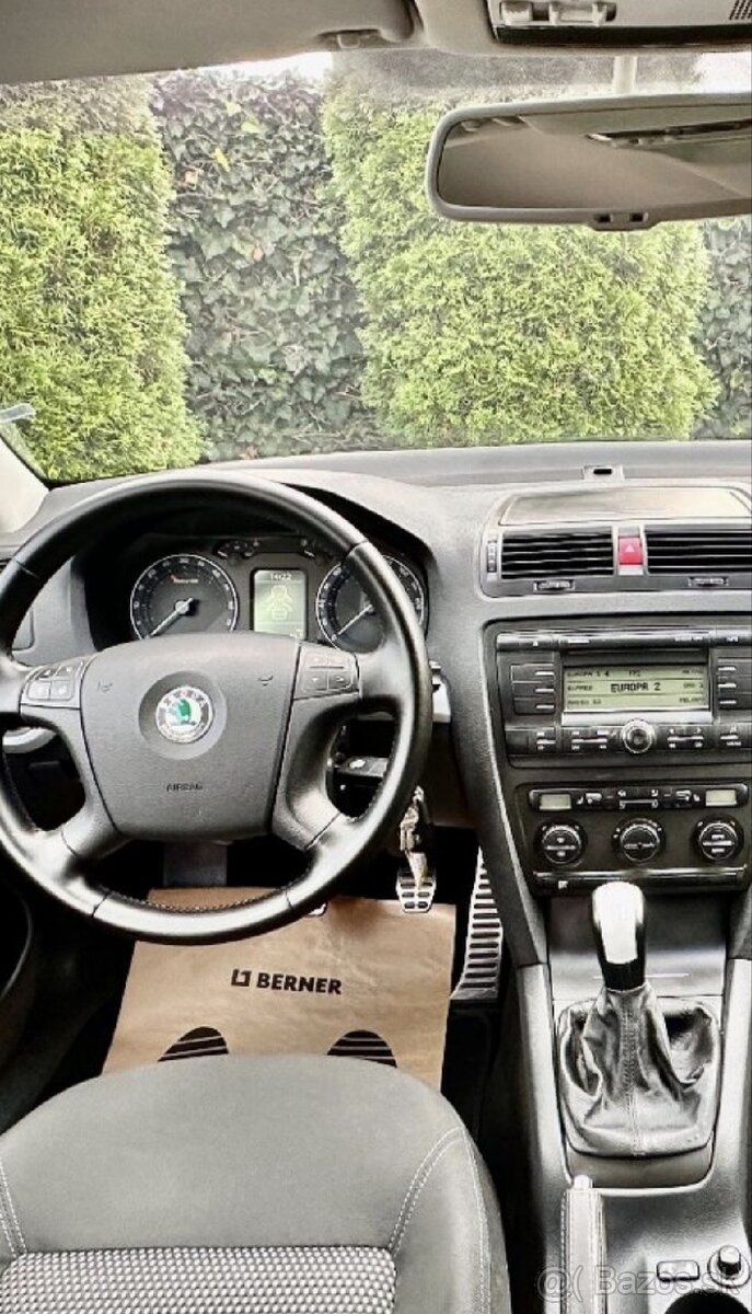 Škoda Octavia Scout 2 4x4 2.0TDI 103kw - 11