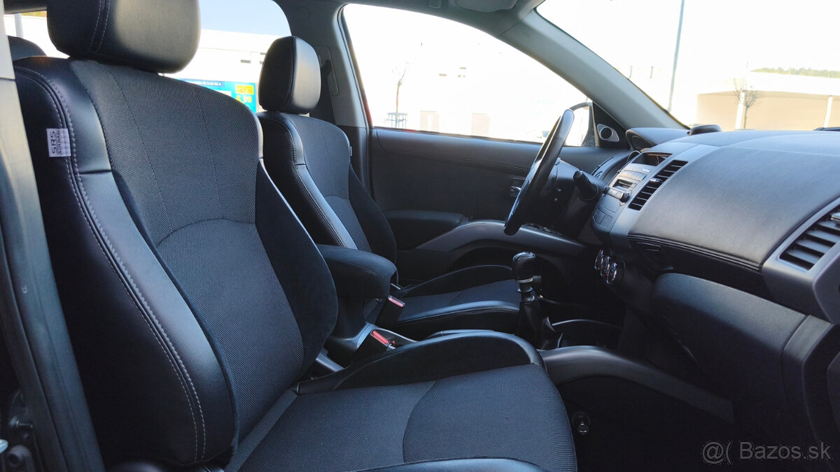 Mitsubishi Outlander 2.2 DI-D 177k Intense 4x4 2011 - 11
