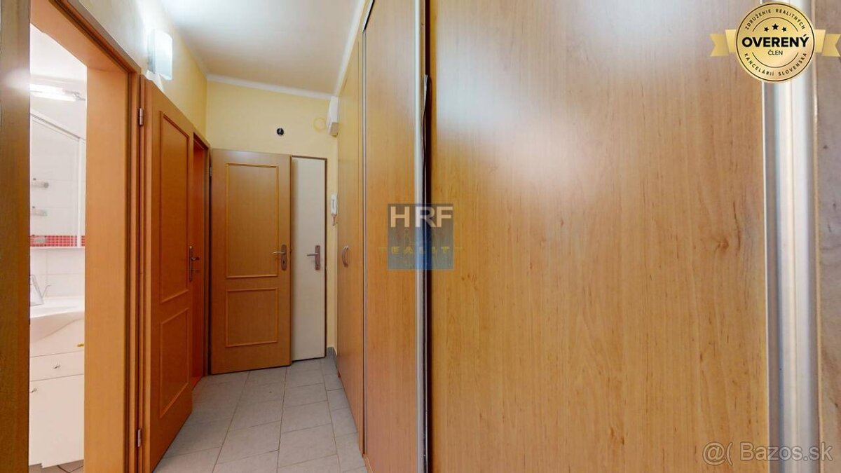 Predaj 3izbového bytu s veľkou lodžiou v Holíči - 11
