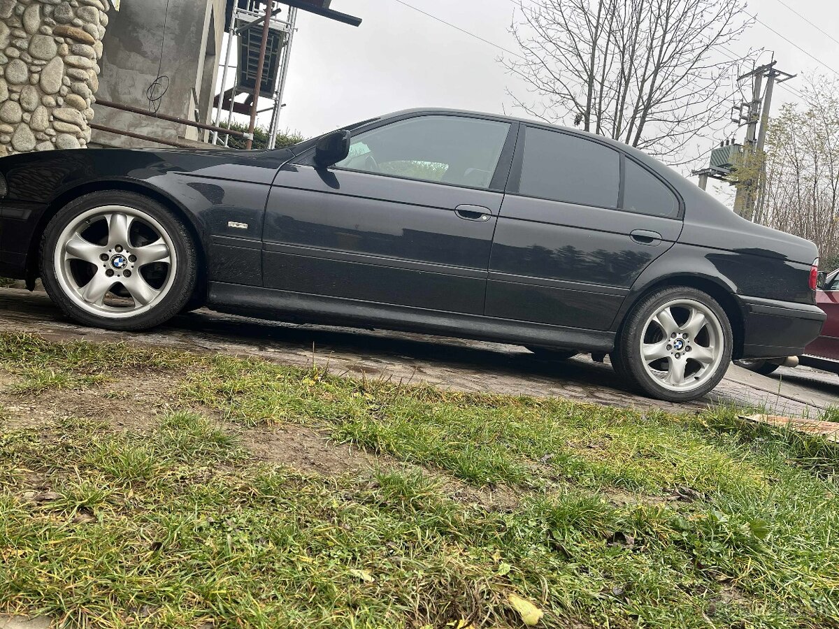 bmw e39 523i - 11
