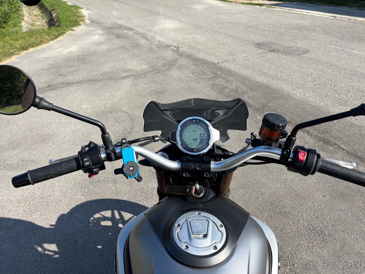 Cfmoto CLX Heritage 700 - 11