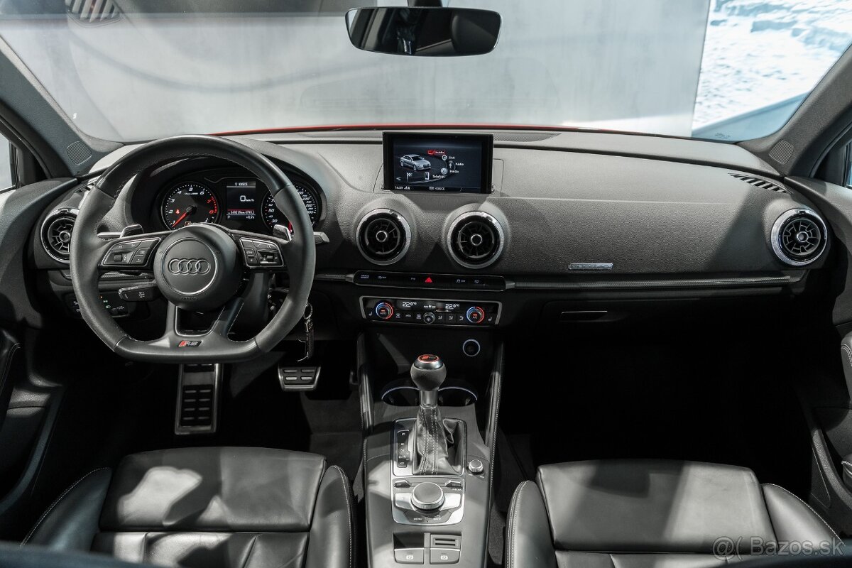 Audi RS3 Lim 2,5 TFSI quattro 400k STR - 11