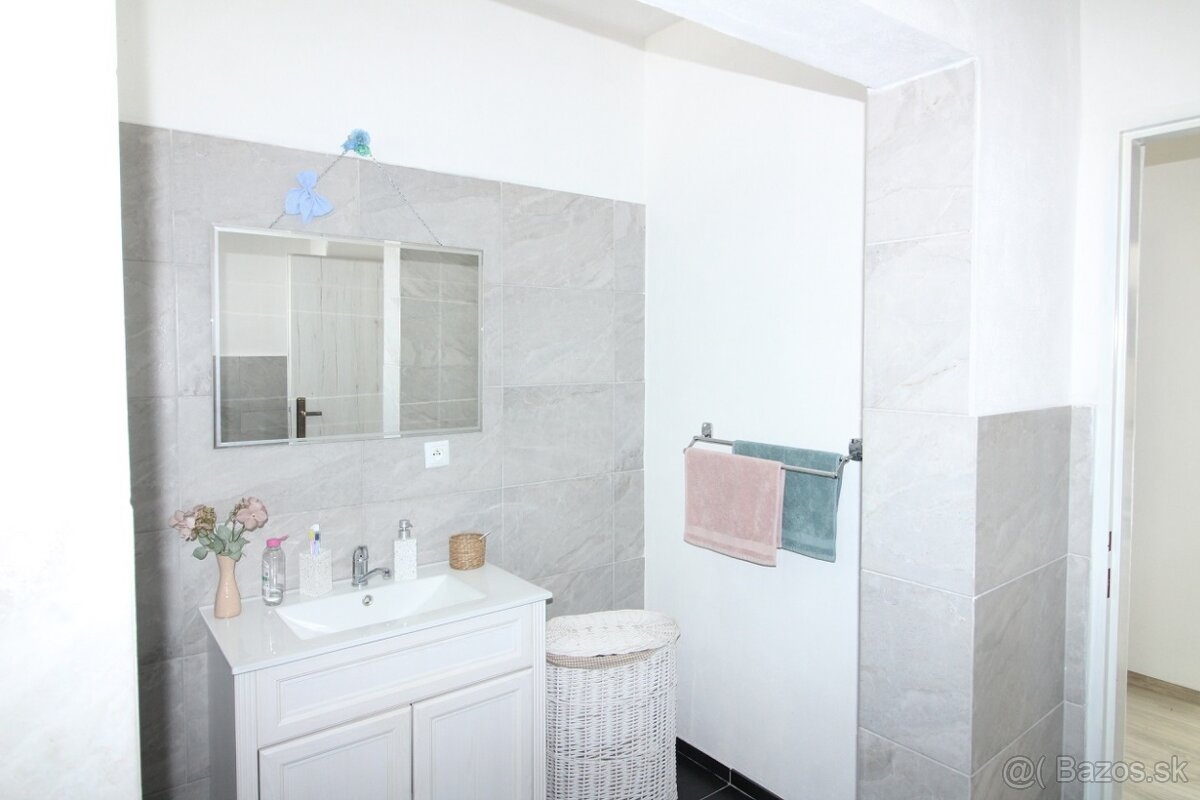 Rodinný dom na predaj, Liešťany - 11