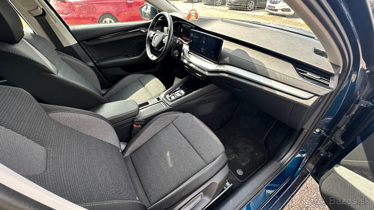 Octavia Combi 2.0 TDI SCR Ambition DSG - 11
