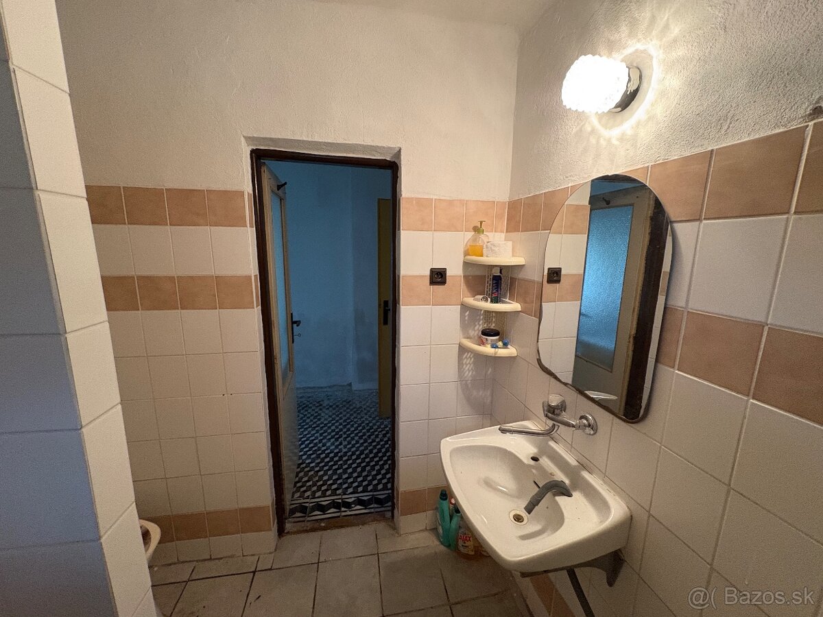 Rodinný dom Svodín - 11