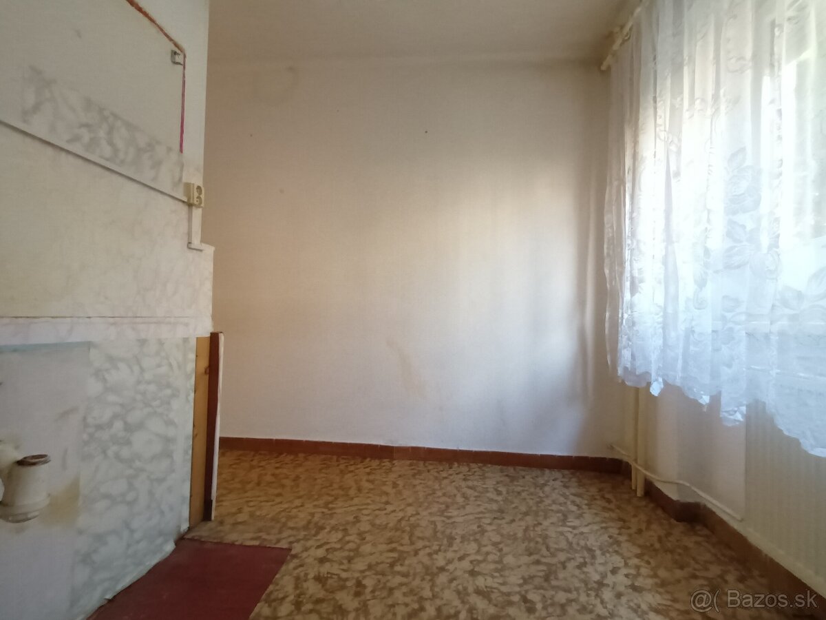 Na predaj: 3-izbový tehlový byt – Komárno - 11