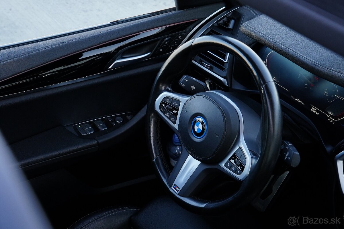 BMW iX3 M-Sport LaserLight - 11