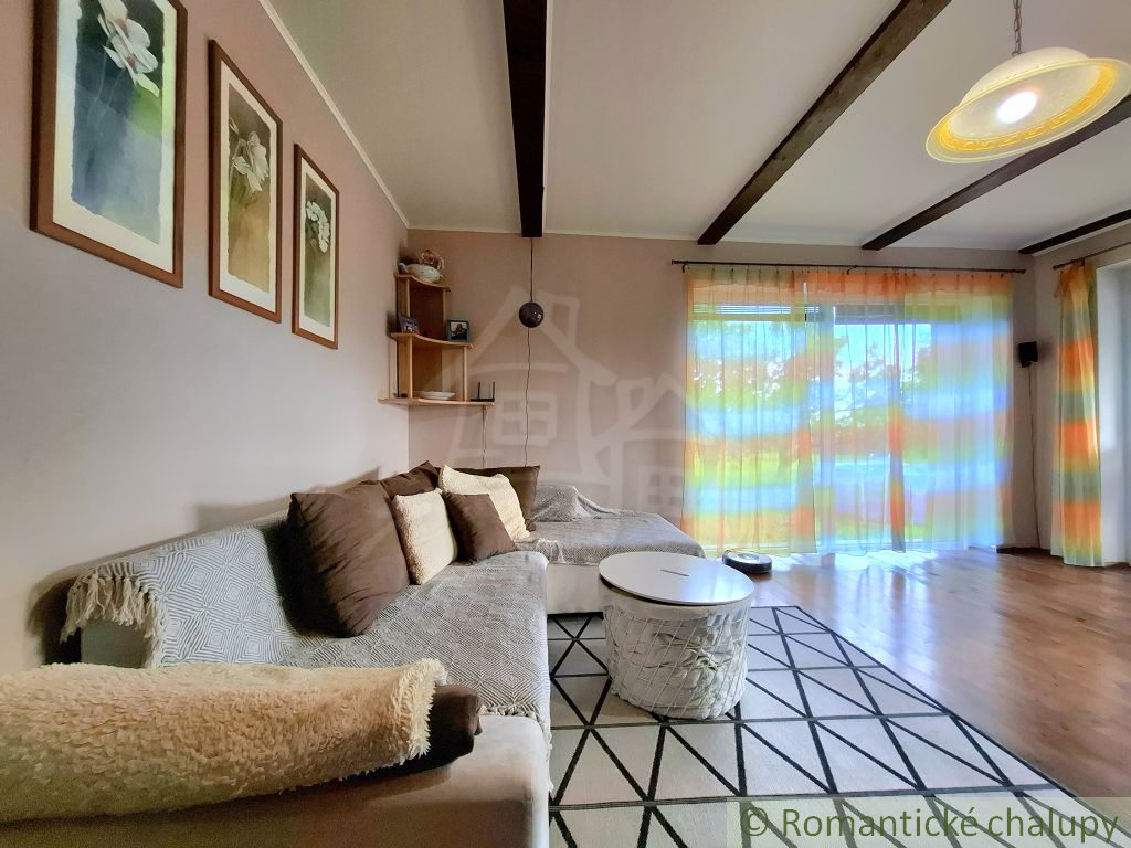 Rozprávkový dom so srdcom a veľkou záhradou - na skok od - 11