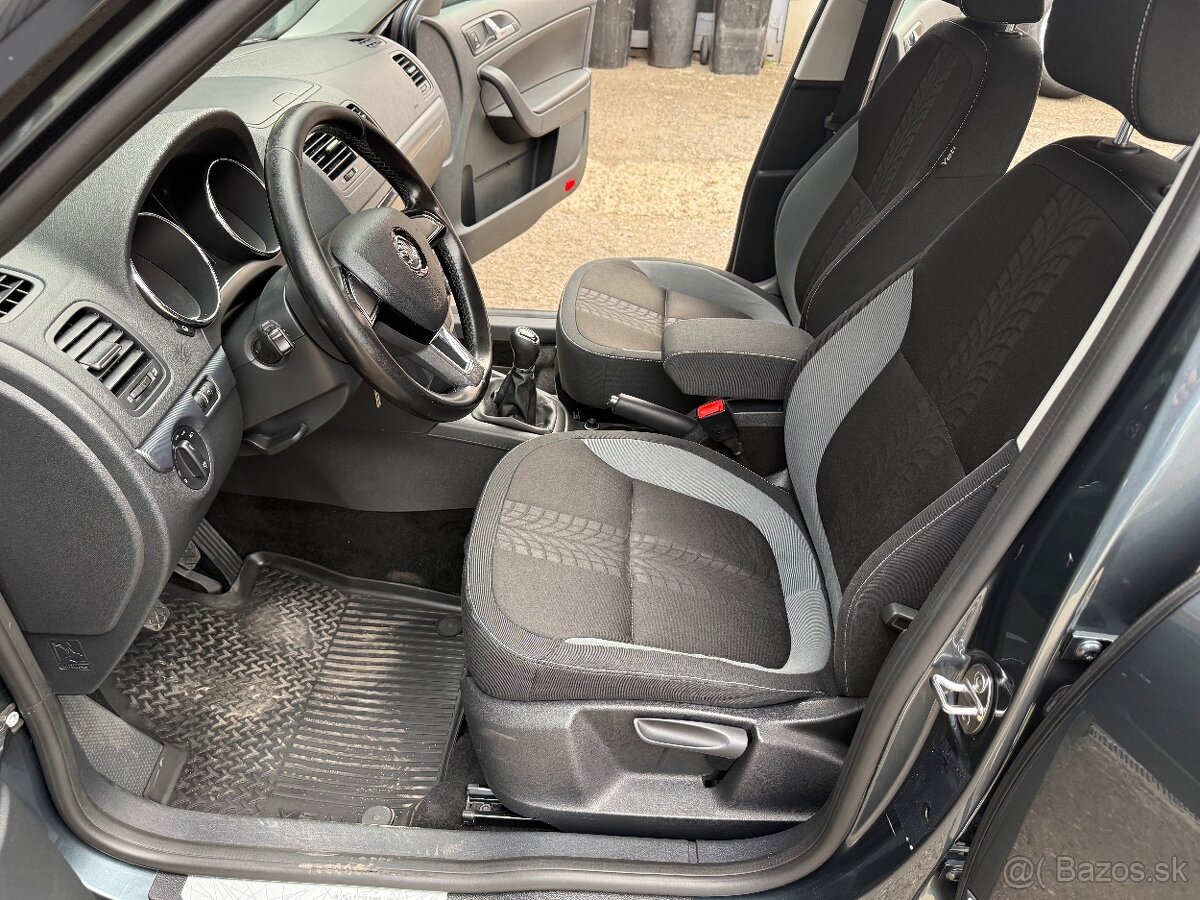 Skoda Yeti 1.2 TSI Adventure - 11