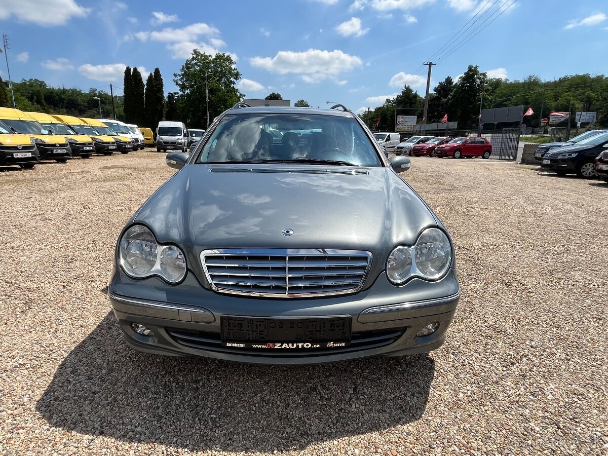 Mercedes-Benz Třídy C, C 220 CDI Avantgarde - 11