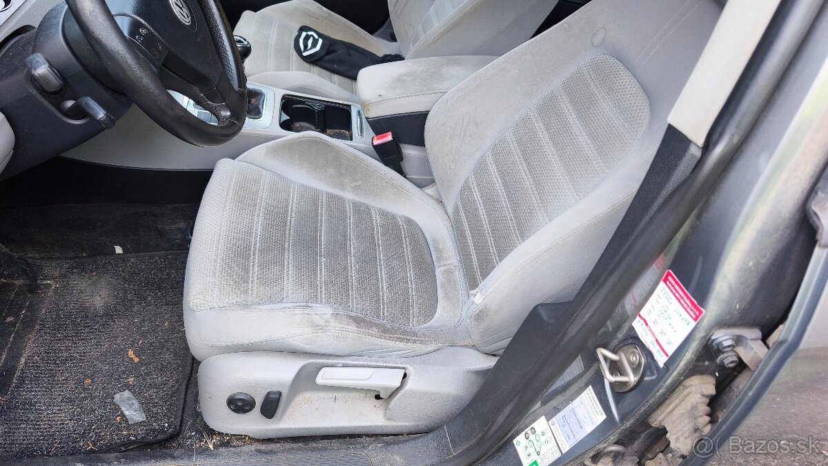 Volkswagen Passat B6 - 11