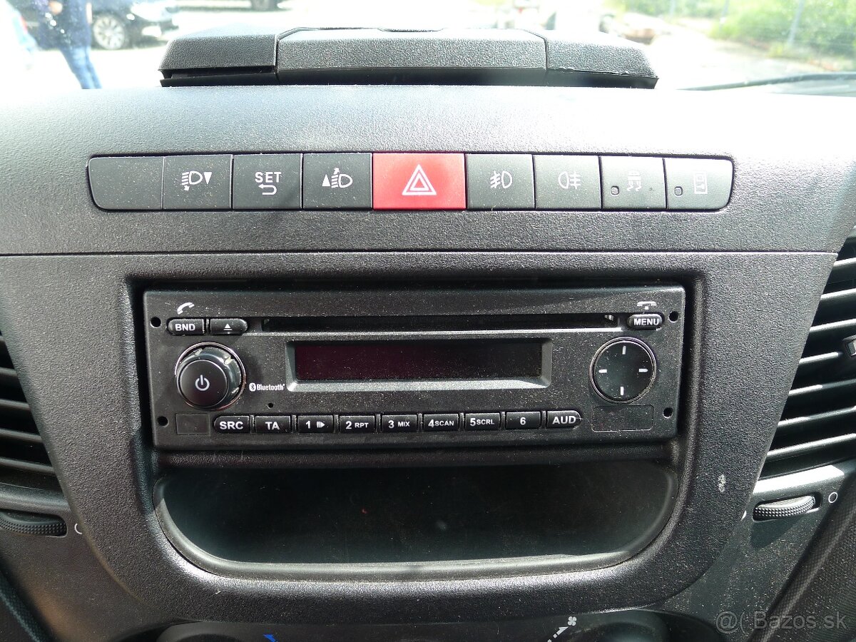 Iveco Daily, 35S160 2,3 Skříň 21m3+Klima - 11