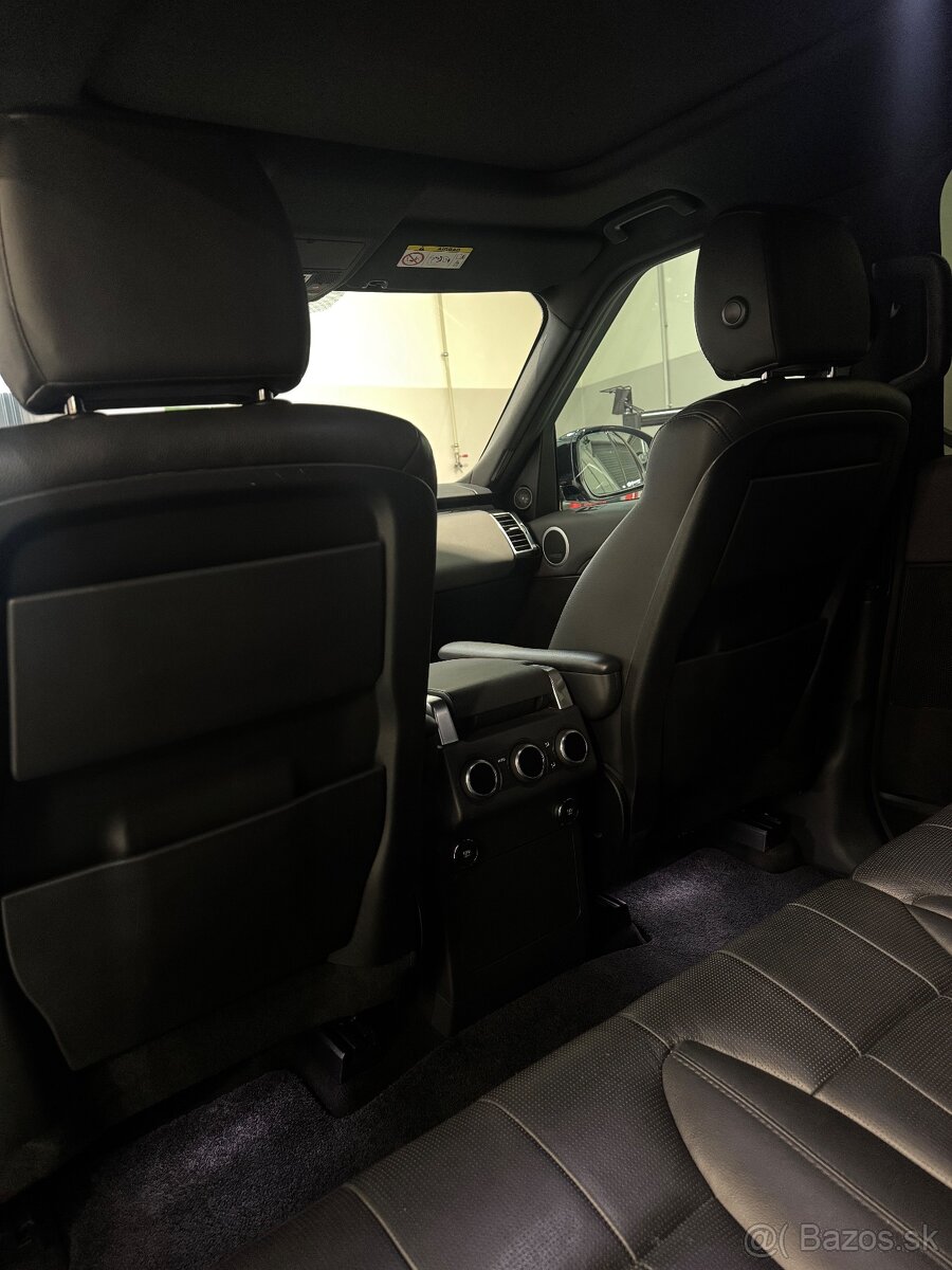 Land Rover Discovery 5 - 11