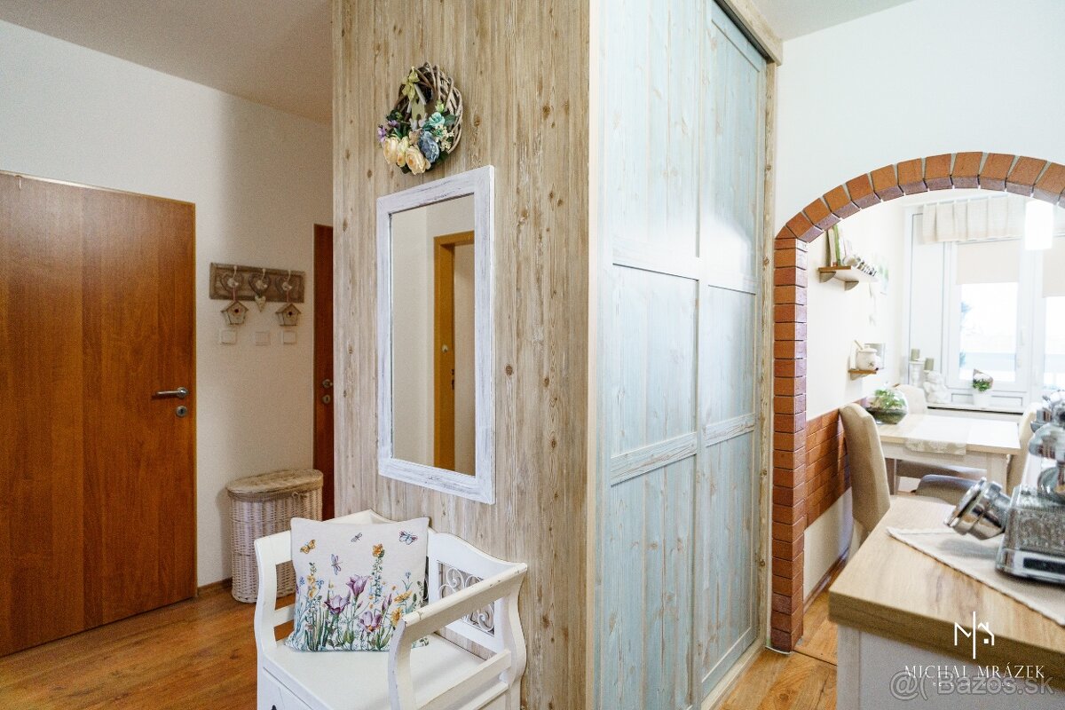 Na predaj vkusne zrekonštruovaný 3-izbový byt s lodžiou ... - 11