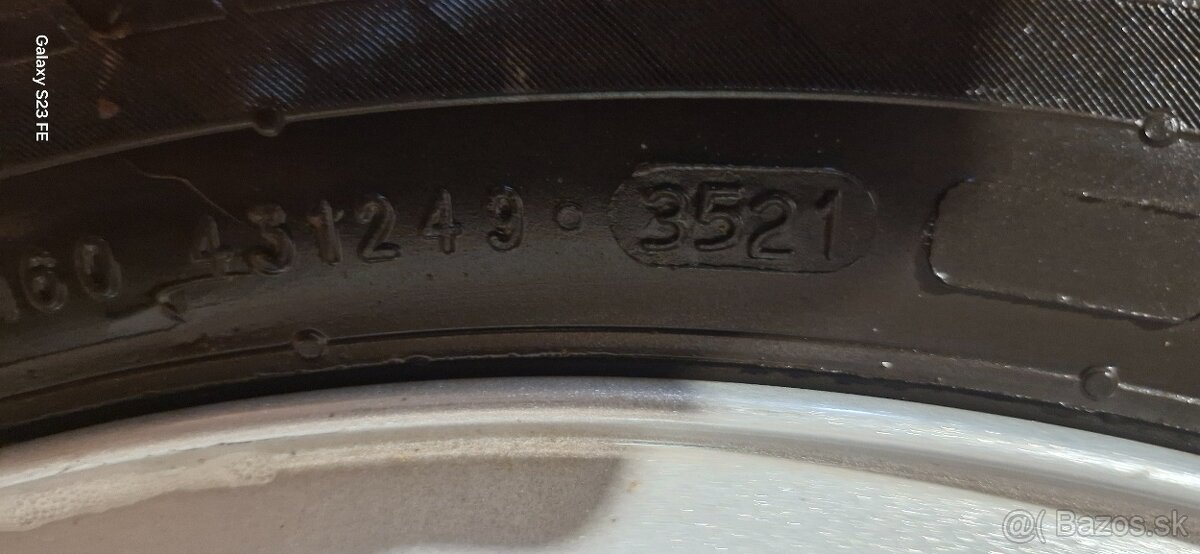 Predám zimný komplet Ford Kuga 5x108 R17,235/55 R17 +Tpms - 11