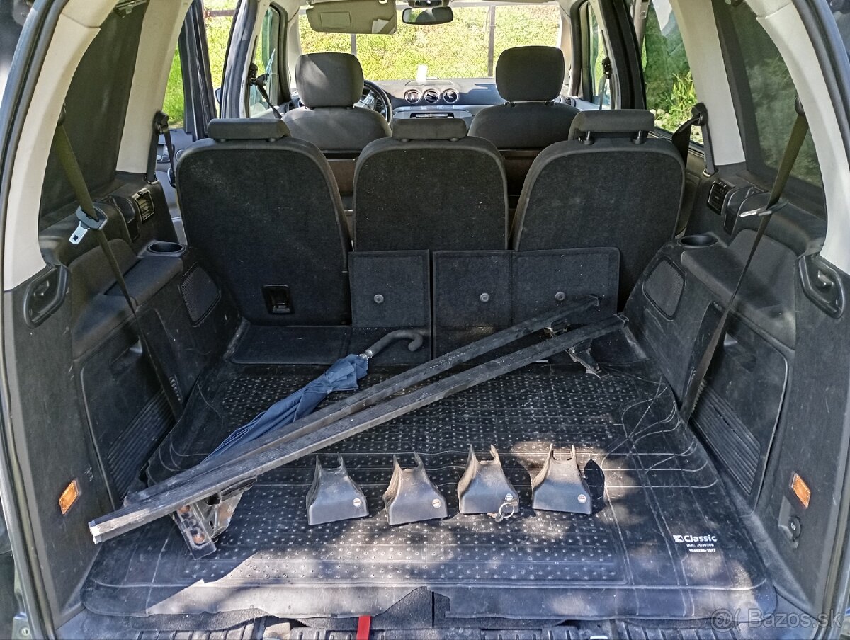 Predám Ford Galaxy - 11